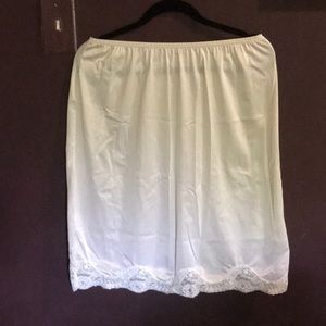 Vintage Sz L Body Lites JC Penny Half Slip Light Peach Rose Lace USA (*43)